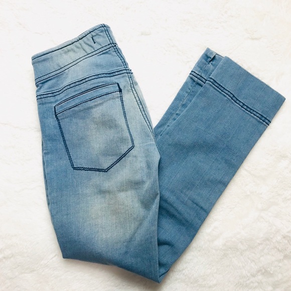 Free People Denim - Free People light wash jeans